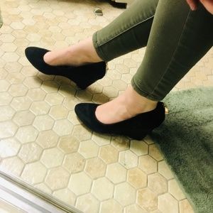 Aldo | black suede wedges with gold zip heel sz 8